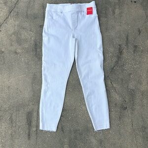 BRAND NEW‼️Spanx womens jeans